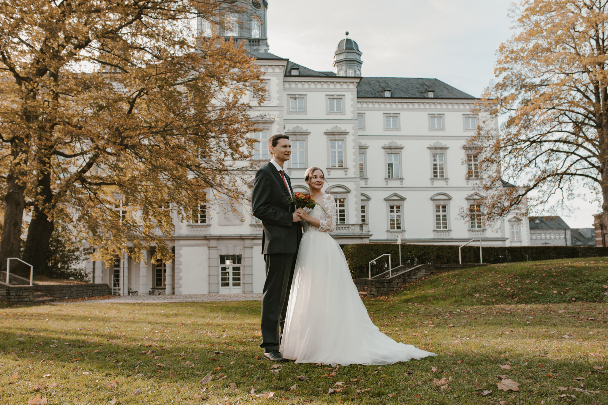 ”Paar_am_Schloss_bensberg”